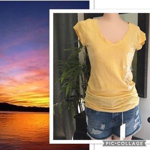 Aeropostale Fun in the Sun Yellow V-Neck T-shirt